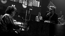 Presser G�bor �s zen�szbar�tai - Rakt�rsz�nh�z (Rakt�rkoncert 2020)
